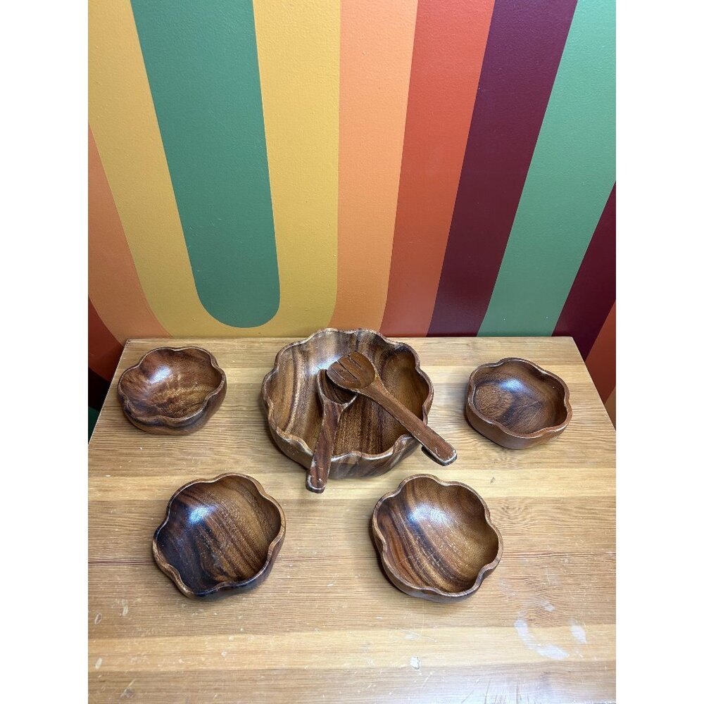 Vintage wooden salad kitchen serving bowls MCMtongs fork and spoon